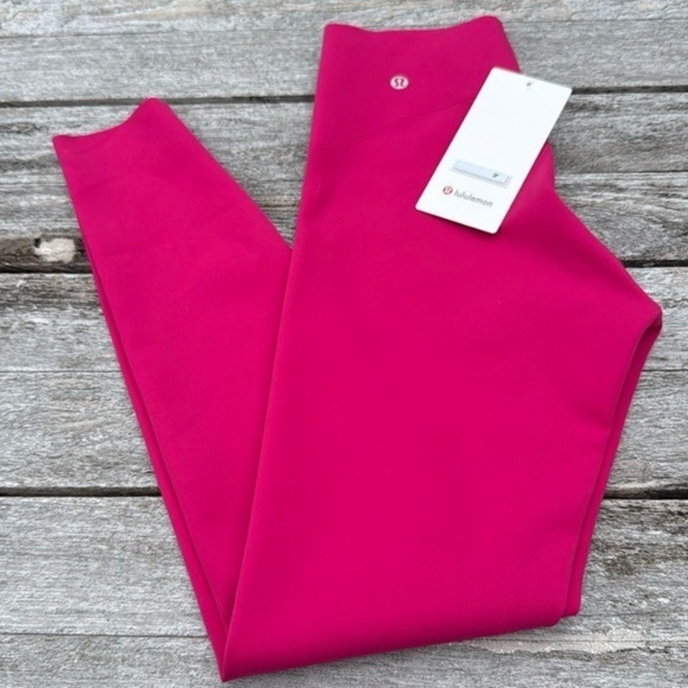 Lululemon Glow Up Super-High-Rise Tight 28" Passionate Pink Size 6 NWT 💗✨